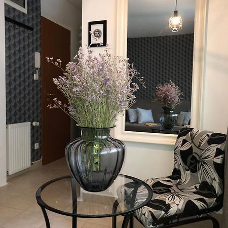 Downtown Rose Garden Apartments Whit Garage Opcional Budapest Esterno foto