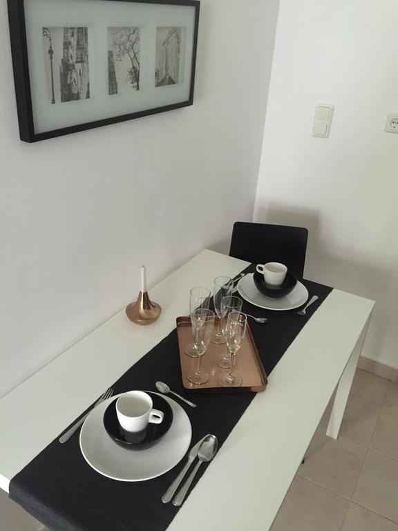 Downtown Rose Garden Apartments Whit Garage Opcional Budapest Esterno foto