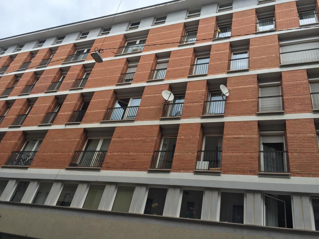 Downtown Rose Garden Apartments Whit Garage Opcional Budapest Esterno foto